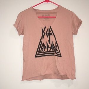 Pink def leppard shirt